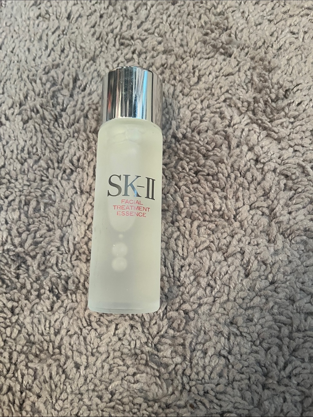 Facial Treatment Essence - Clear Bottle with Silver Cap